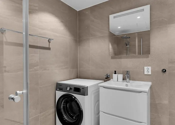 Northstay - Nyholmen Sea Front, Ocean & Mountain Views, Sleeps 6