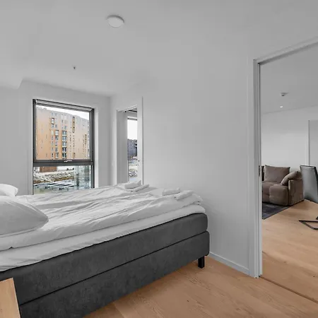 Apartment Northstay - Nyholmen Sea Front, Ocean & Mountain Views, Sleeps 6