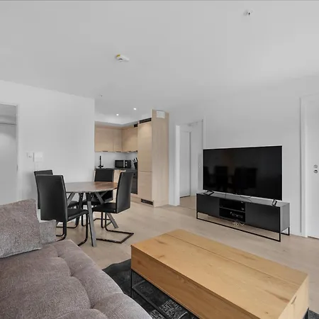 Northstay - Nyholmen Sea Front, Ocean & Mountain Views, Sleeps 6 Apartment *