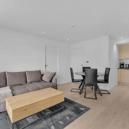 Northstay - Nyholmen Sea Front, Ocean & Mountain Views, Sleeps 6