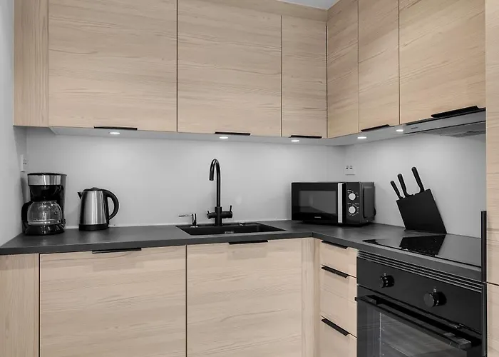 Northstay - Nyholmen Sea Front, Ocean & Mountain Views, Sleeps 6 *